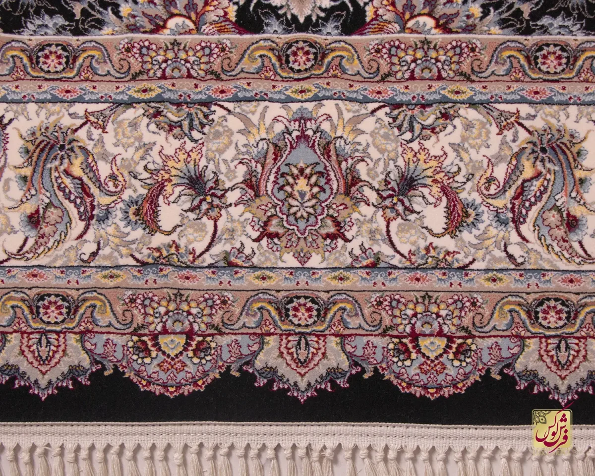 فرش ابریشم ماشینی ۱۲۱۱ سرمه ای حاشیه کرم