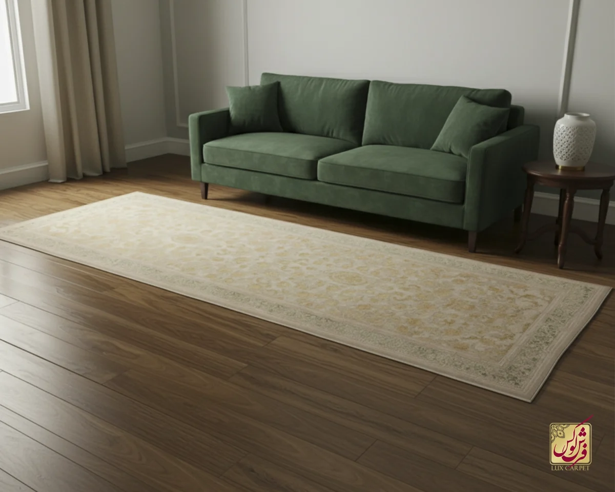 فرش کناره وینتیج 3020 نسکافه‌ای آجری حاشیه سبز - تصویر 1