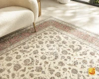 فرش کلاسیک 7502 کرم حاشیه گلبهی