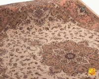فرش کلاسیک 7555 کرم حاشیه صورتی