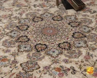 فرش کلاسیک سلطان کرم حاشیه گلبهی - تصویر 6