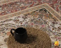 فرش کلاسیک سلطان کرم حاشیه گلبهی - تصویر 4
